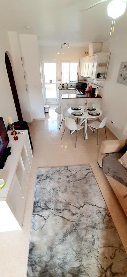 Cozy & Bright Apartment, Villamartin, Orihuela Costa Экстерьер фото